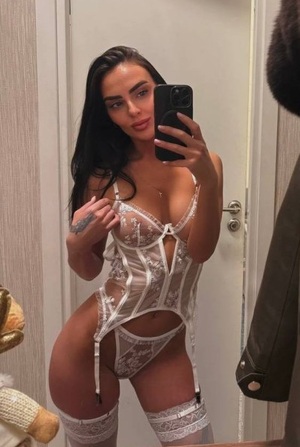 Катя