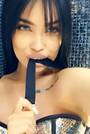 Алина